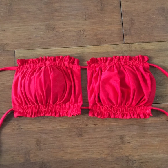 Ruffle Ruched / Scrunched Bandeau Cheeky Bikini - Picture 6 of 8